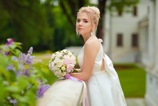 Timeless Chic: Embracing the Versatility of Long-Sleeve Wedding Dresses