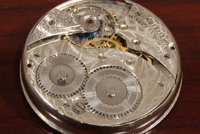 Mastering Watch Winders: An Inside Look at Their Mechanisms and Uses